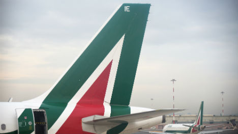 Alitalia board gives green light to Etihad deal
