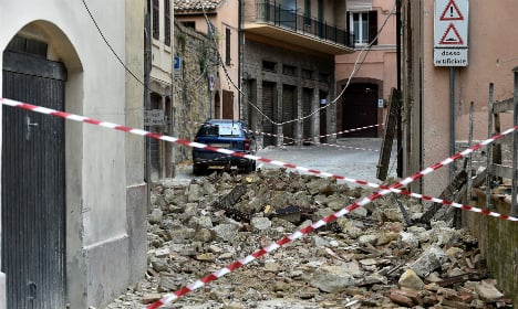 Italian experts warn of more quakes