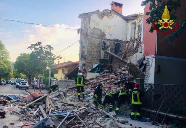 Three dead after building collapses in northern Italy