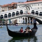 VIDEO: Tourist head-butts Venice gondolier 'over a selfie'