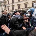 Covid-19: Protesters clash with Italian police over business closures