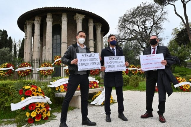 ‘Sorry we can’t bury your loved ones’: Rome funeral directors protest against Italian red tape