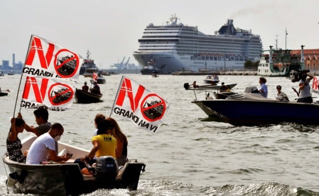 Hundreds demonstrate against cruise ships’ return to Venice