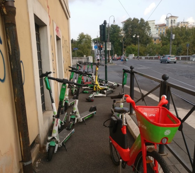 E-scooters block access to a pavement in Rome's Porta Portese neighbourhood in September 2021. 
