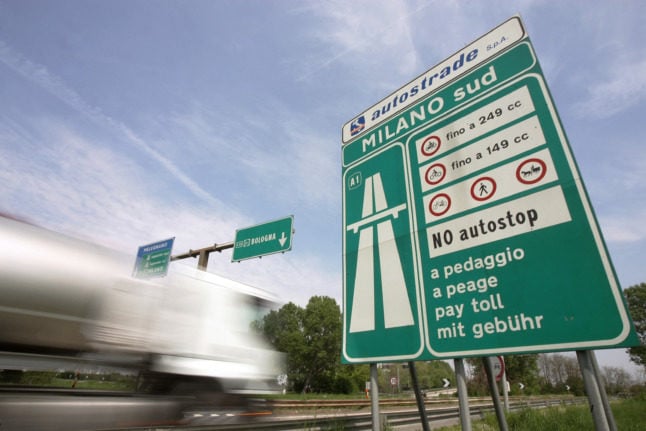 Italy confirms UK driving licences remain valid in 2022